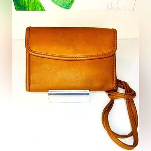 Vintage Coach NWOT Swing Wallet in British Tam # 4843